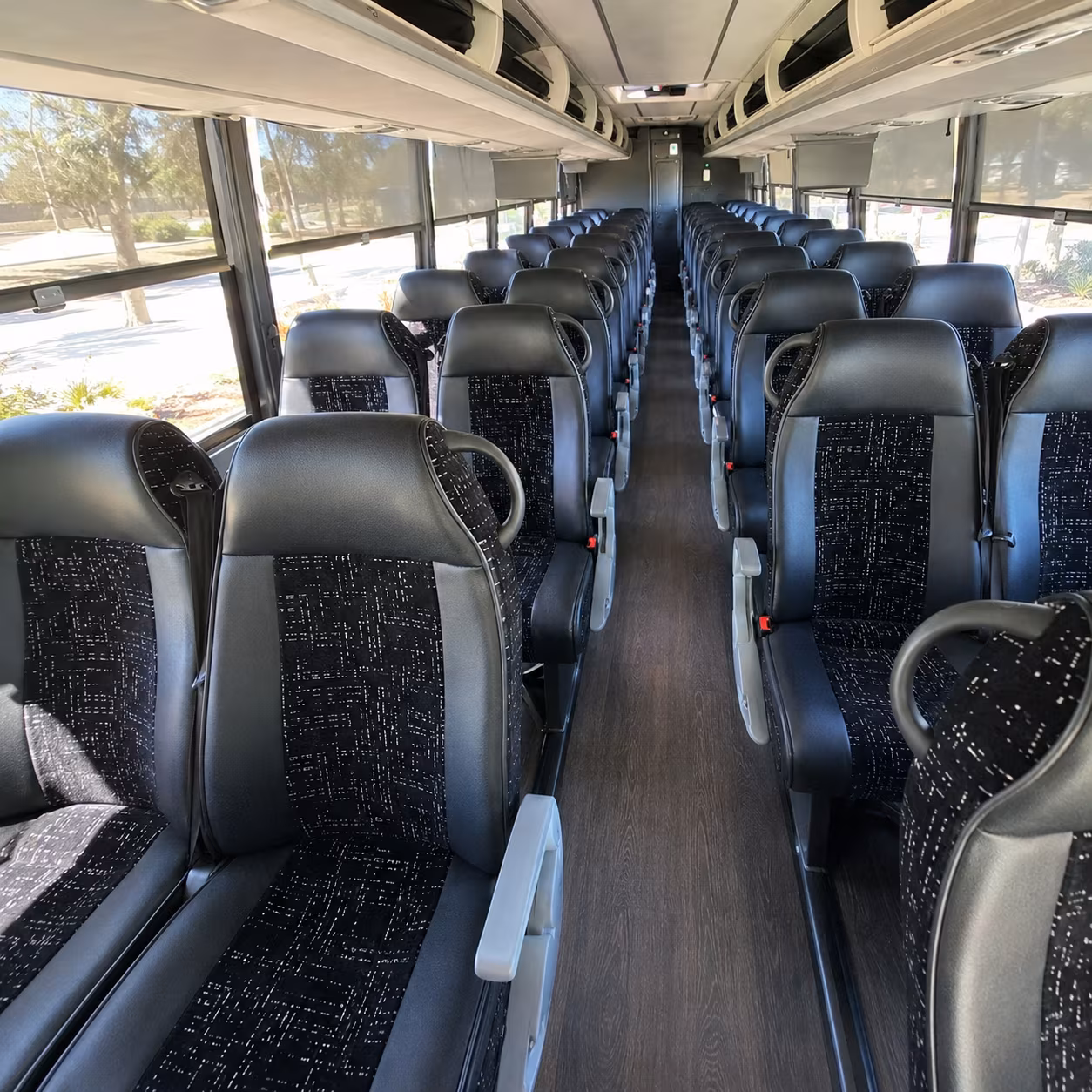 missouri city bus rental service area
